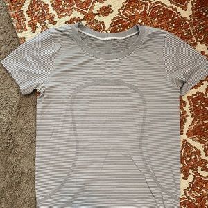 Swiftly breathe short sleeve shirt!!